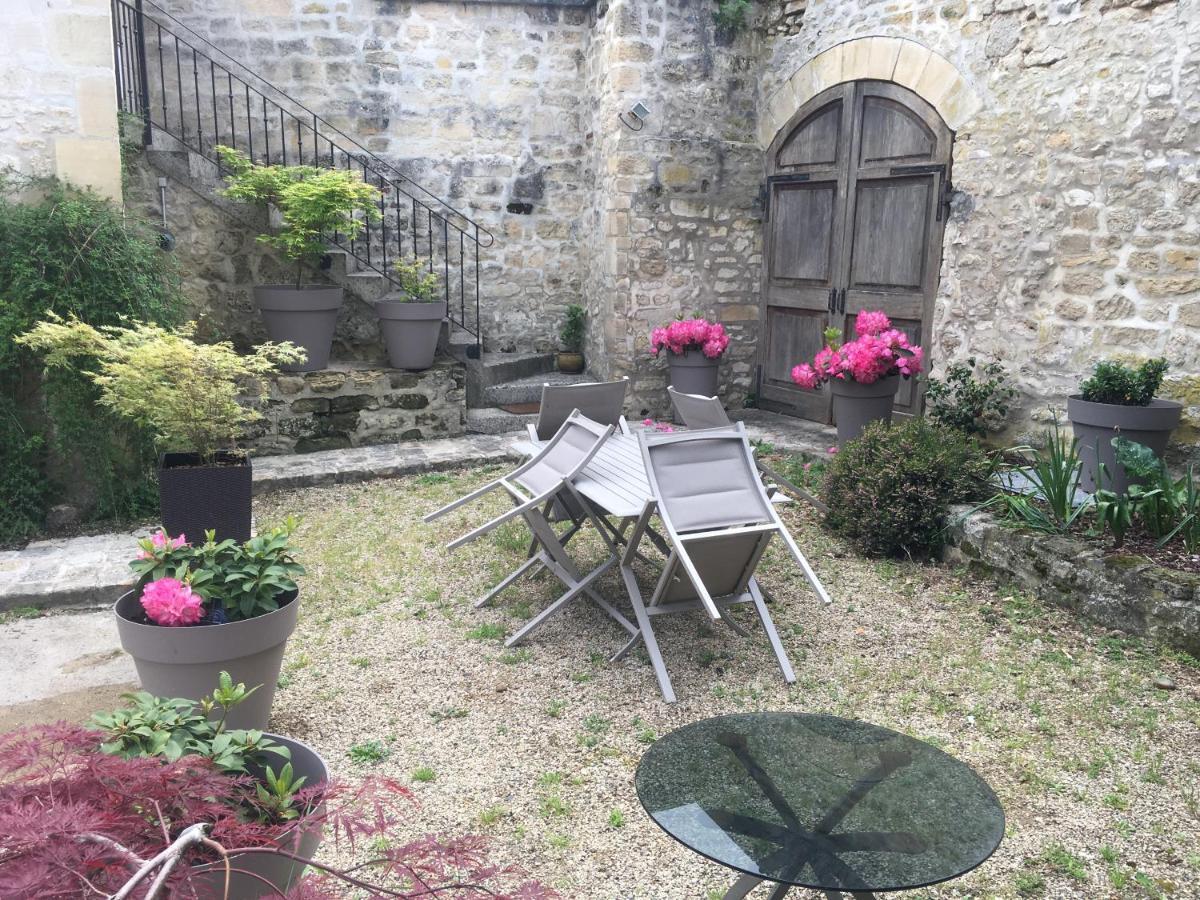 La Tour De Flandre Apartment Rousseloy Exterior photo